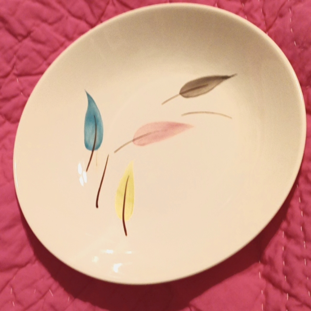 Vintage Stetson Pastel Leaves Design Bowl